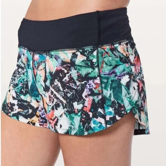 Lululemon Speed Up Short *2.5" Color Crush Multi / Black Sz 6 - Picture 6 of 7